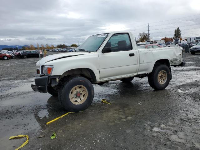 Global Auto Auctions: 1992 TOYOTA PICK UP