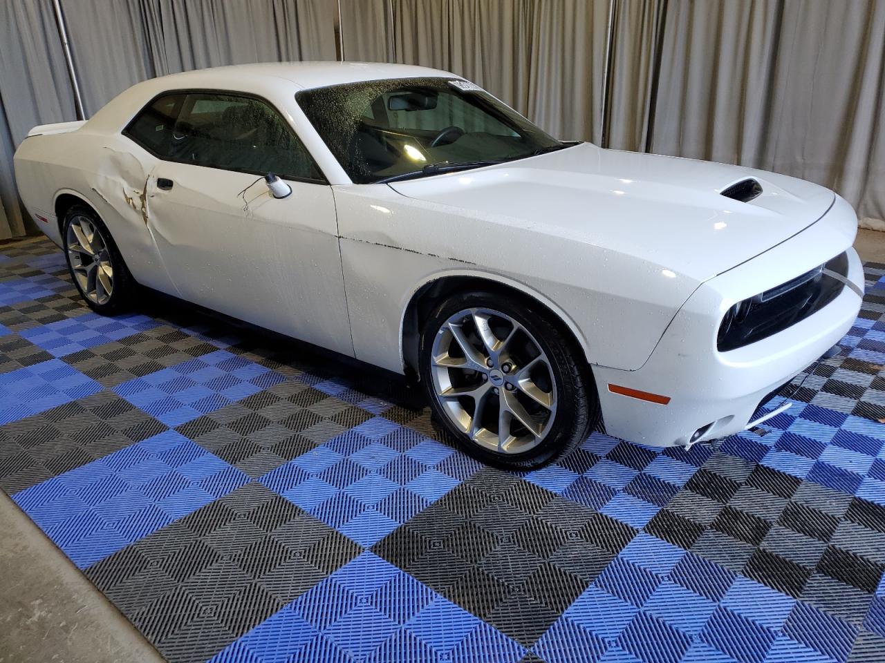 Lot #2931436286 2022 DODGE CHALLENGER