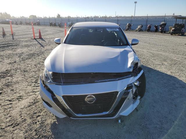 VIN 1N4BL4BV5LC240136 2020 Nissan Altima, S no.5