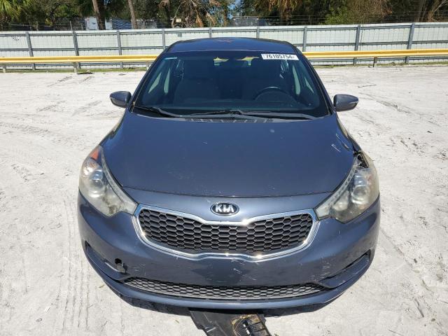 VIN KNAFX5A81F5333789 2015 KIA Forte, EX no.5