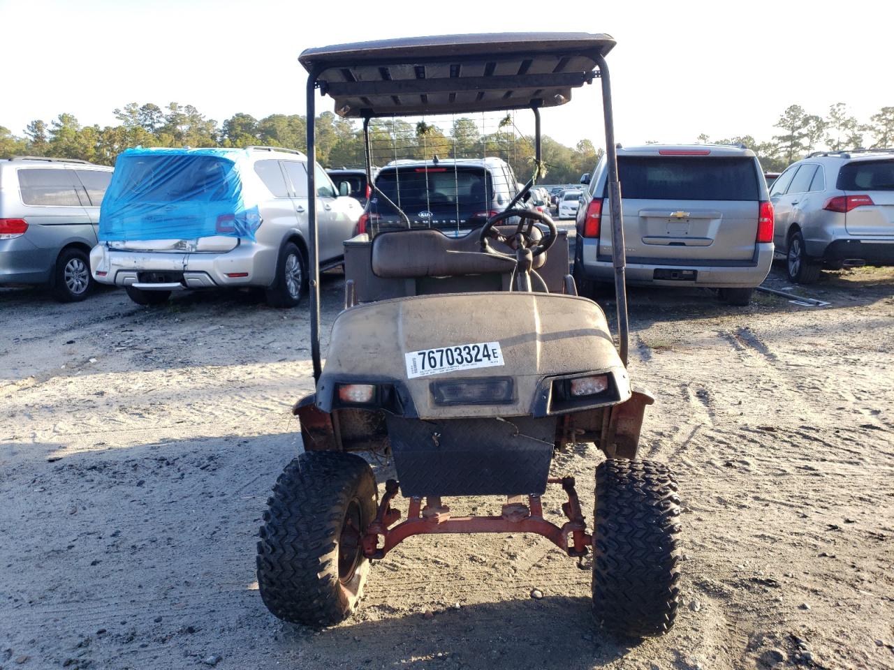 Lot #2940746498 1999 GOLF EZGOTXT