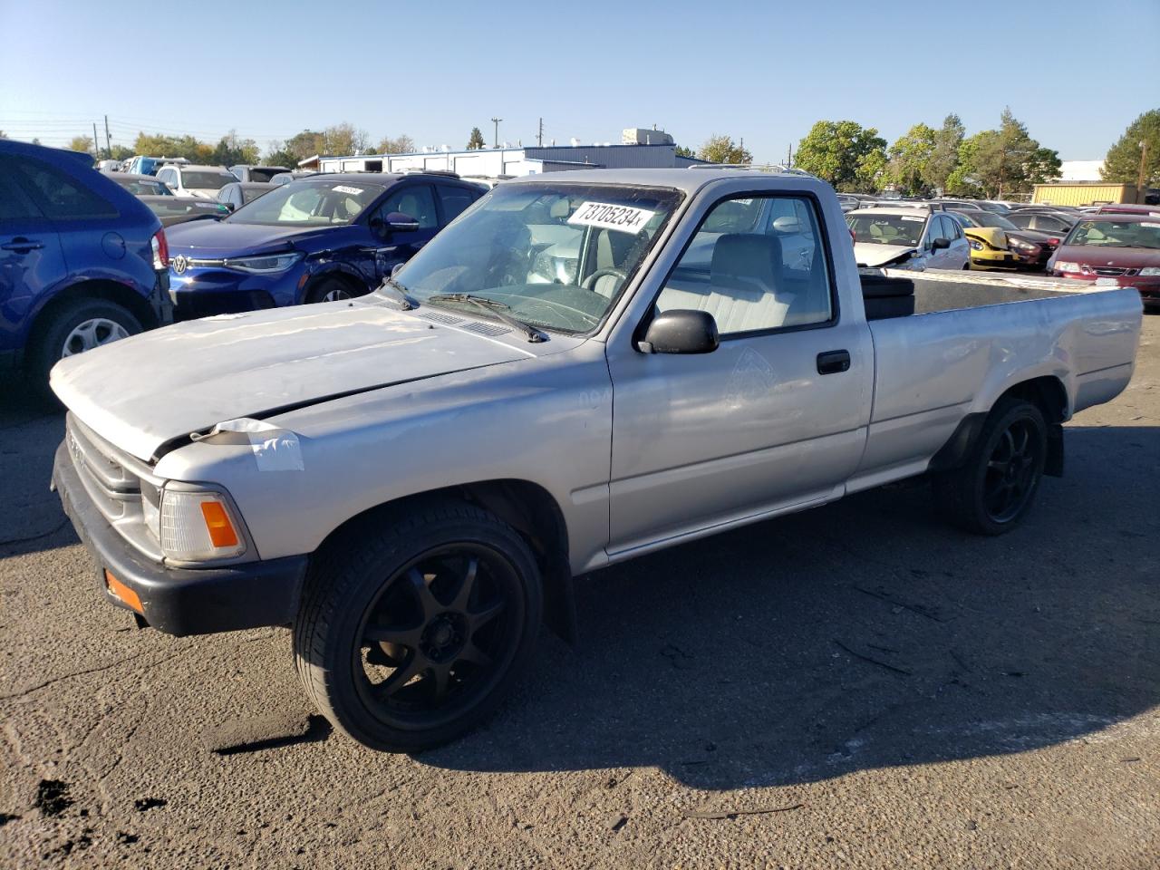 Lot #2952906798 1991 TOYOTA PICKUP 1/2