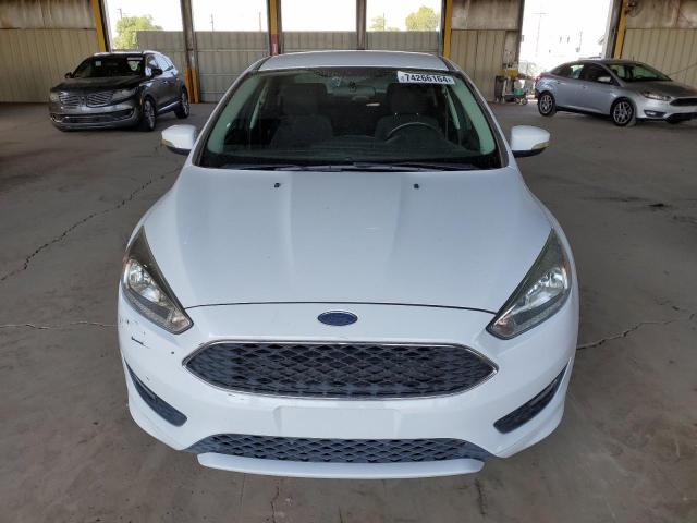 VIN 1FADP3F20FL375424 2015 Ford Focus, SE no.5