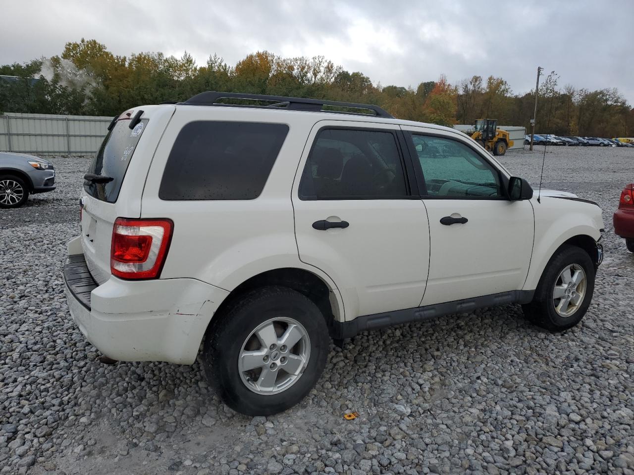 FORD ESCAPE XLT 2012 white  gas 1FMCU9D73CKA10104 photo #4