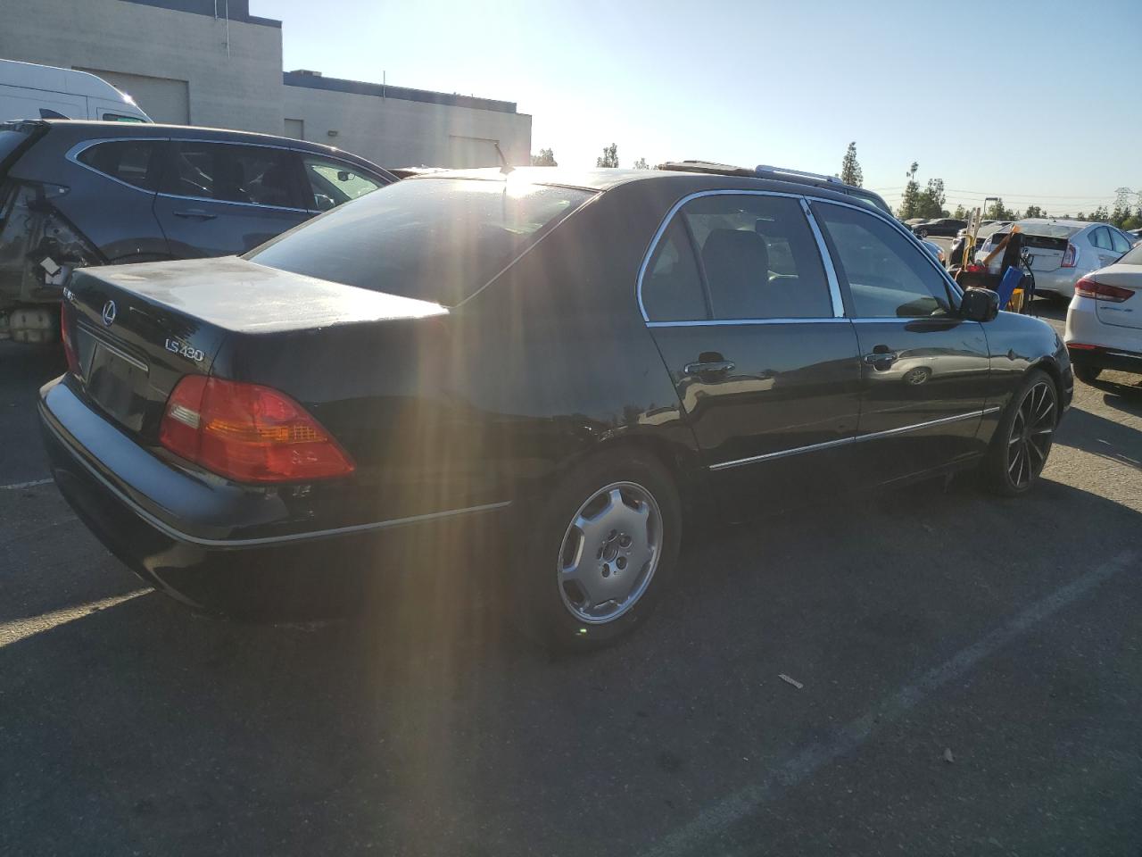 Lot #2921563667 2002 LEXUS LS 430