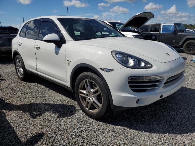 VIN WP1AF2A22ELA45315 2014 Porsche Cayenne no.4