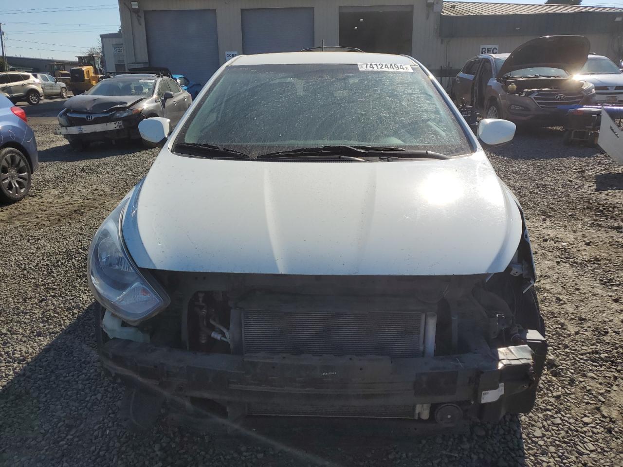 Lot #2893465588 2013 HYUNDAI ACCENT GLS