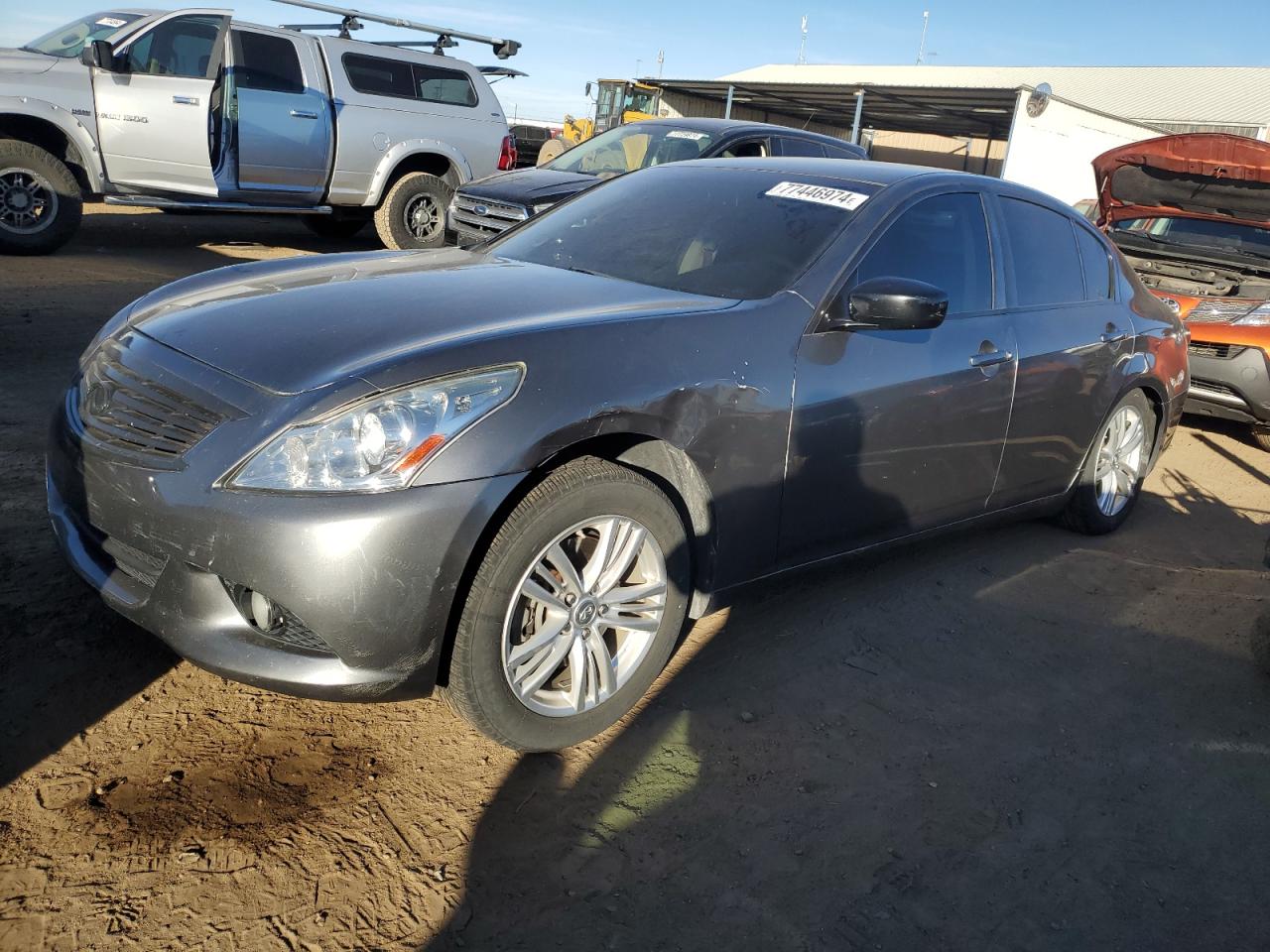 Infiniti G37 2013 