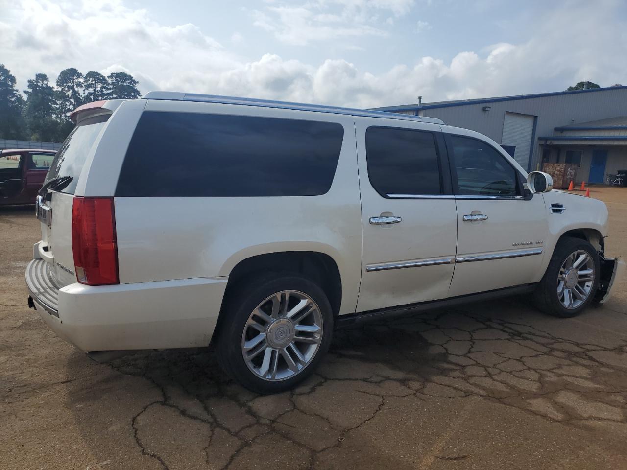 Lot #2953005734 2012 CADILLAC ESCALADE E