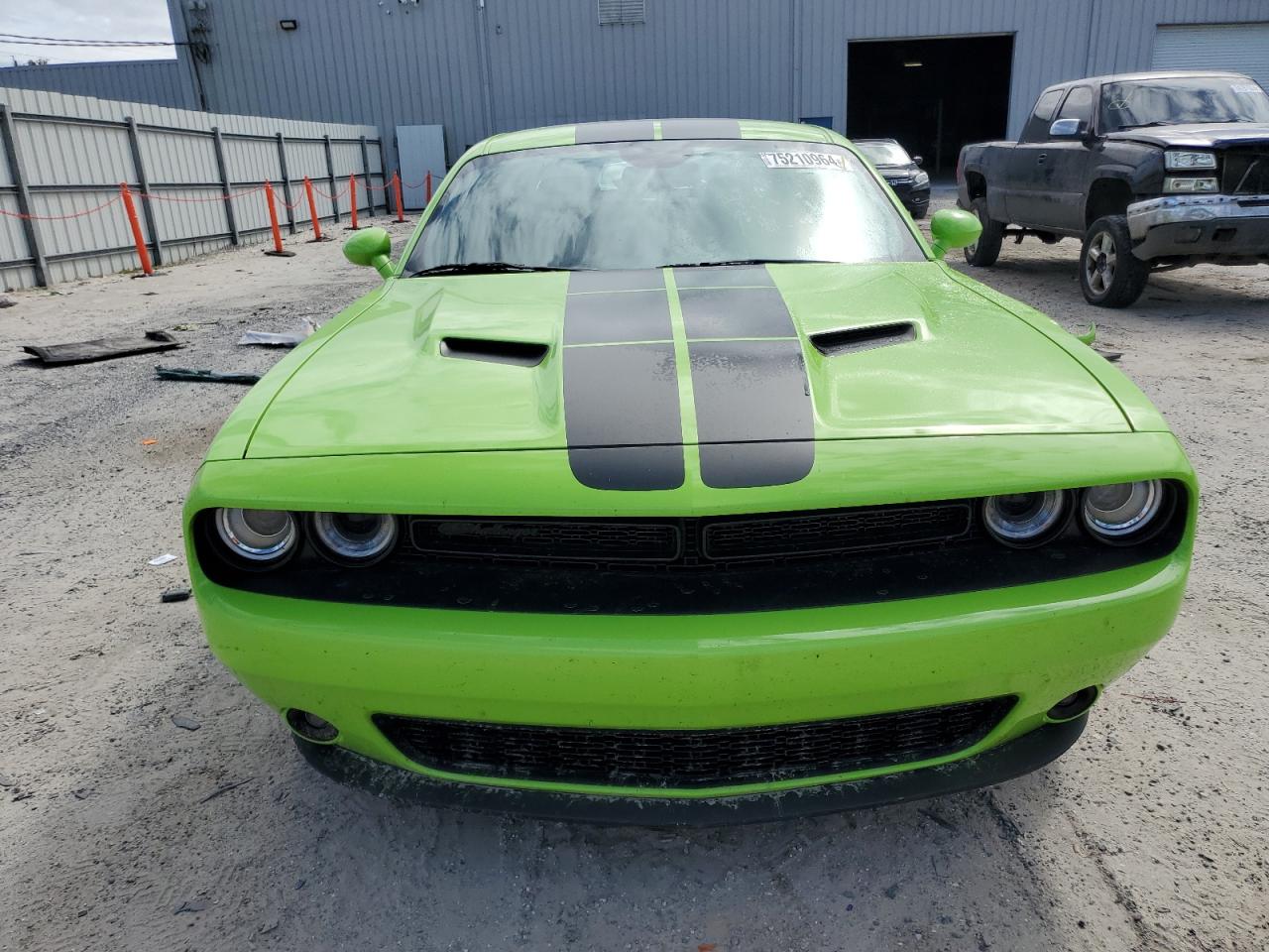 Lot #3028617917 2023 DODGE CHALLENGER