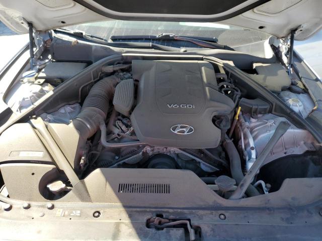 2015 HYUNDAI GENESIS 3. - KMHGN4JE5FU102926