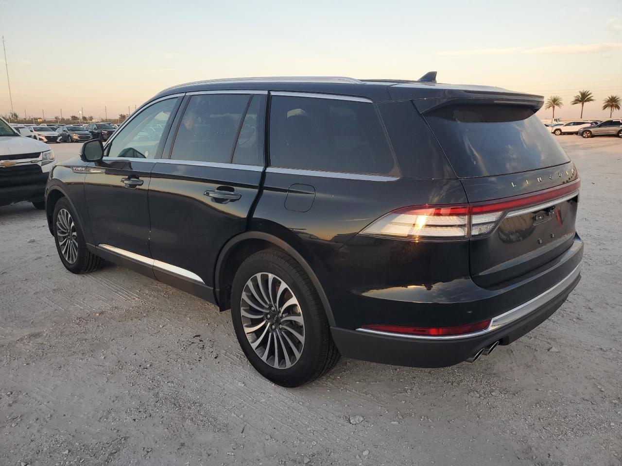 Lot #3016620744 2023 LINCOLN AVIATOR RE