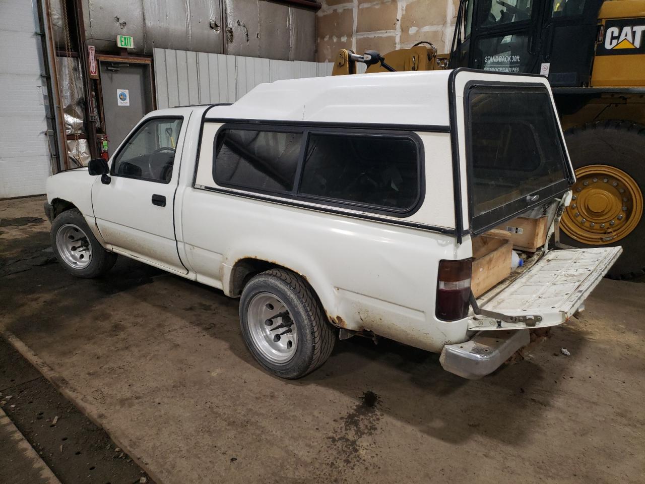 Lot #2977408863 1993 TOYOTA PICKUP 1/2