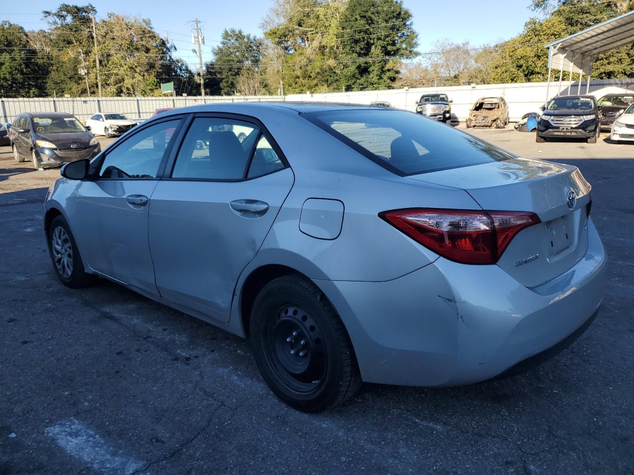 Lot #3021041197 2019 TOYOTA COROLLA L