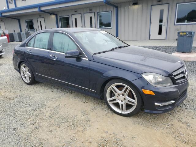 VIN WDDGF4HB6DA808188 2013 Mercedes-Benz C-Class, 250 no.4