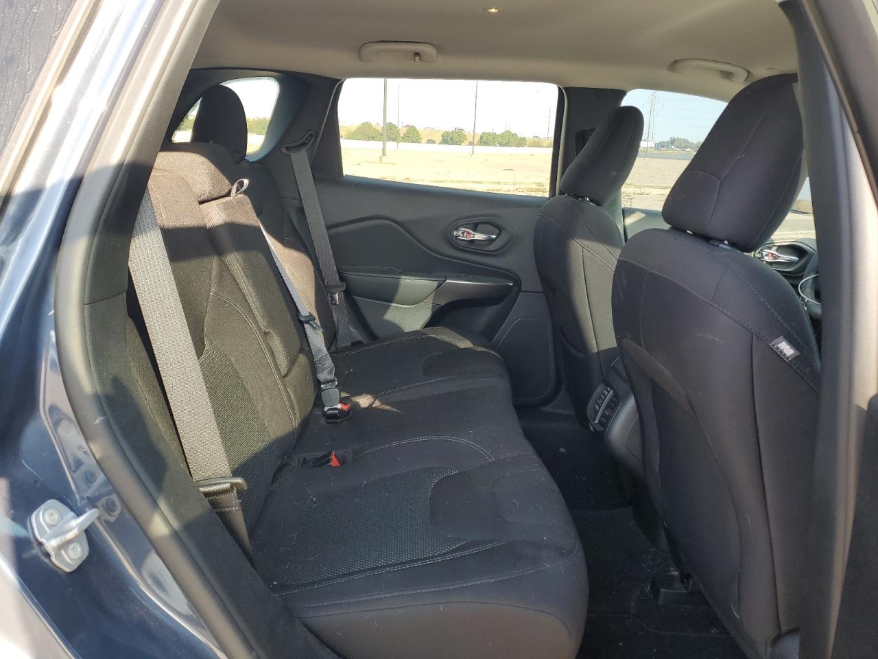 JEEP GRAND CHEROKEE LATITUDE