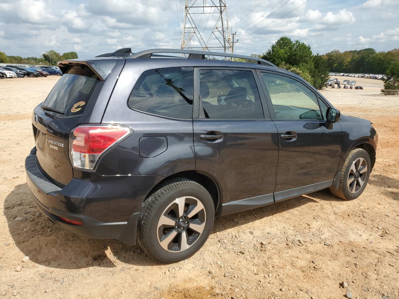 Lot #2955046794 2017 SUBARU FORESTER 2