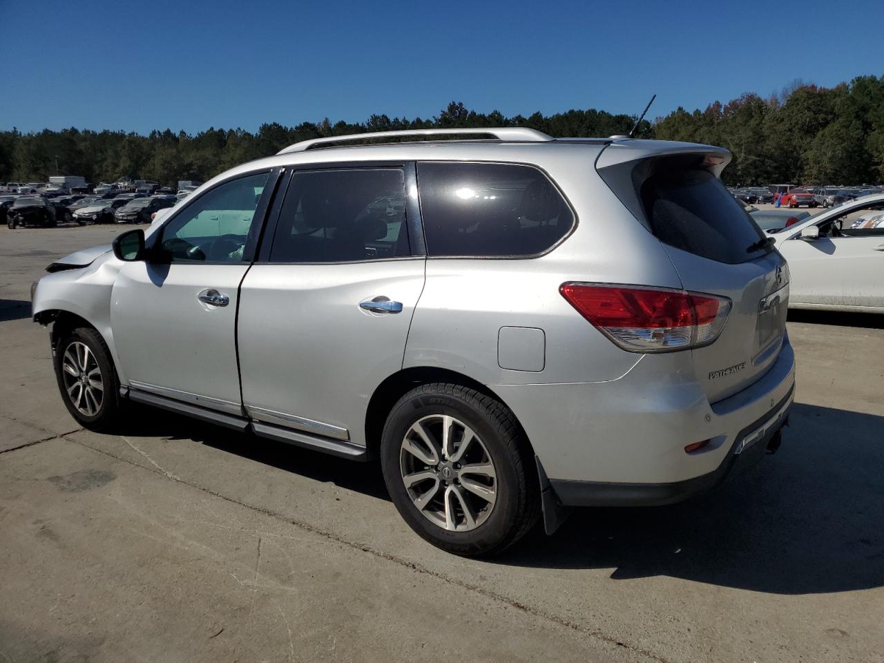 Lot #2952851845 2013 NISSAN PATHFINDER