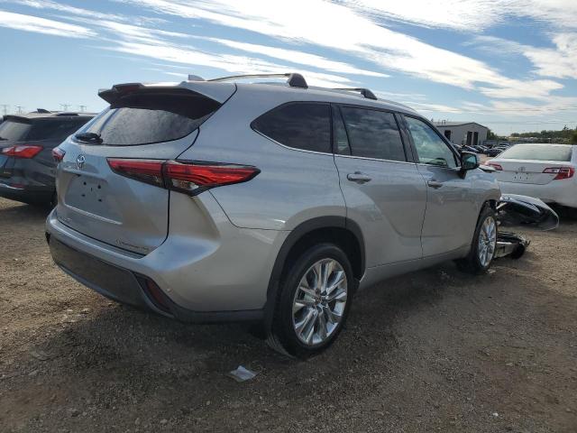 2022 TOYOTA HIGHLANDER - 5TDDZRBH3NS213298