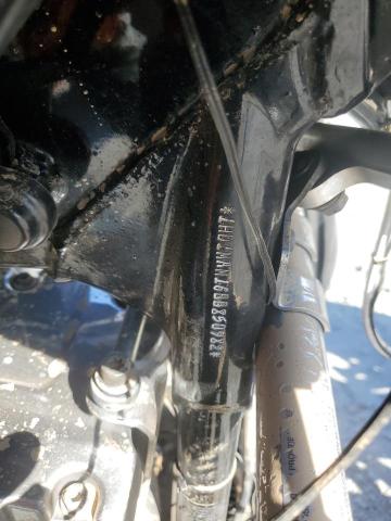 2011 HARLEY-DAVIDSON FLHTCUTG 1HD1MAM16BB850982