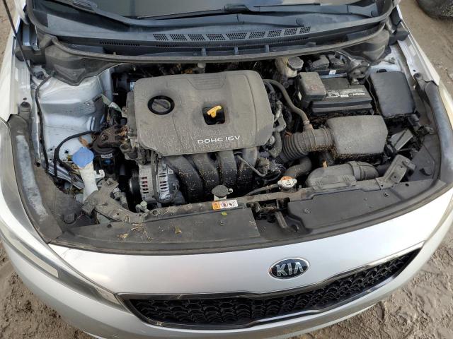 VIN 3KPFK4A79HE049336 2017 KIA Forte, LX no.11