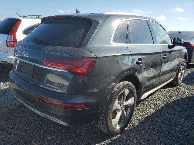 VIN WA1CAAFY6M2017256 2021 Audi Q5, Prestige no.3