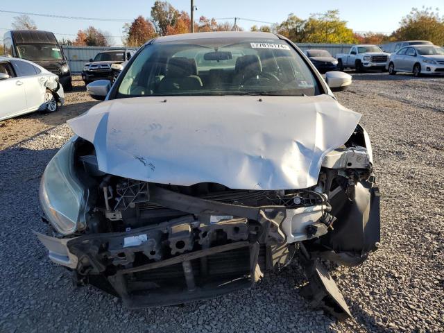 VIN 1FADP3F29EL159232 2014 Ford Focus, SE no.5