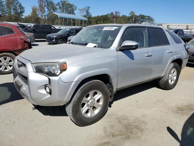 TOYOTA 4RUNNER SR