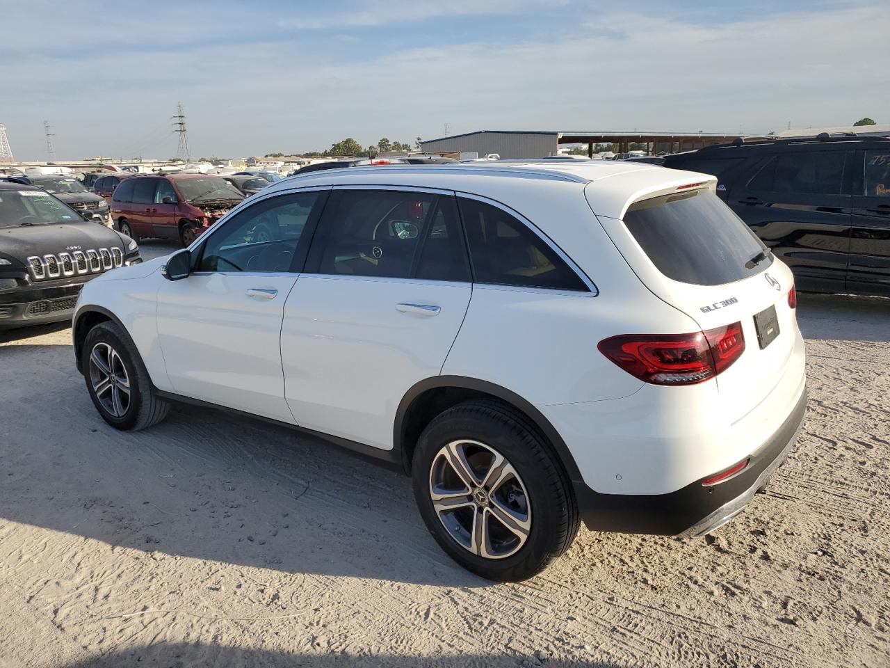 Lot #2935452141 2021 MERCEDES-BENZ GLC 300