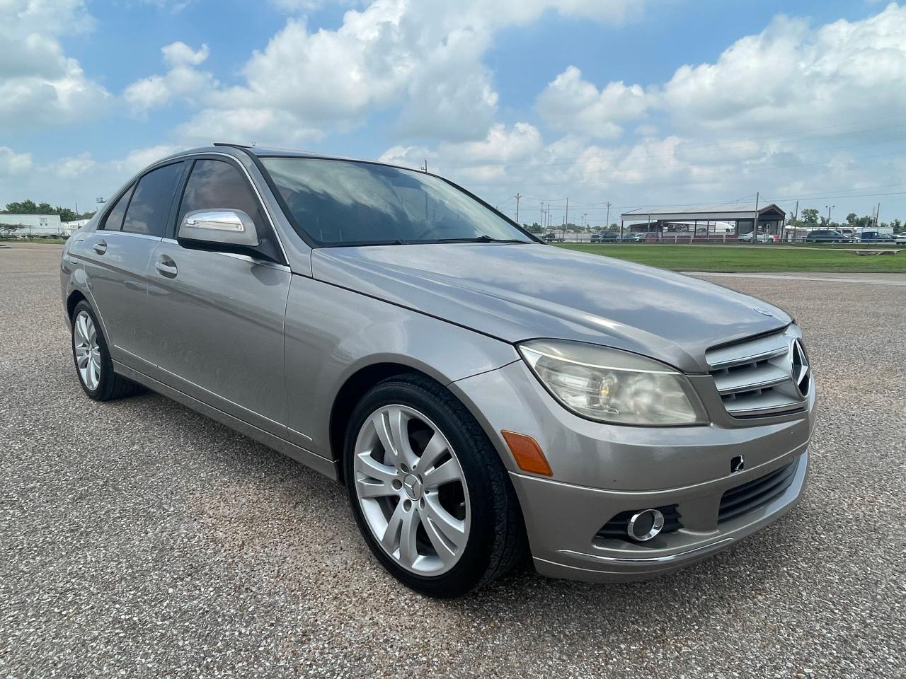 Mercedes-Benz C-Class 2009 C300