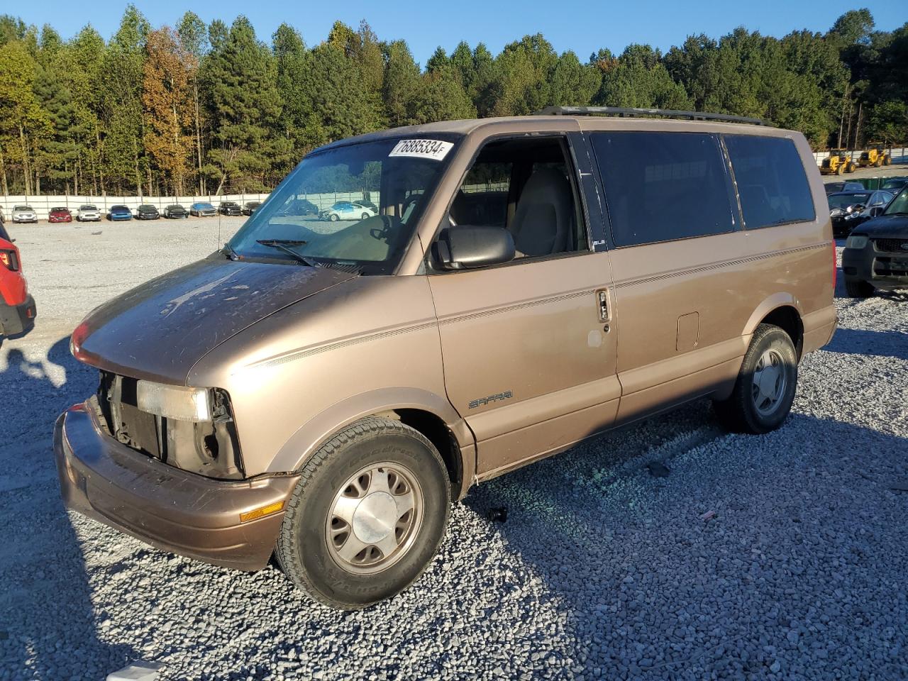 Lot #2935987834 1998 GMC SAFARI XT