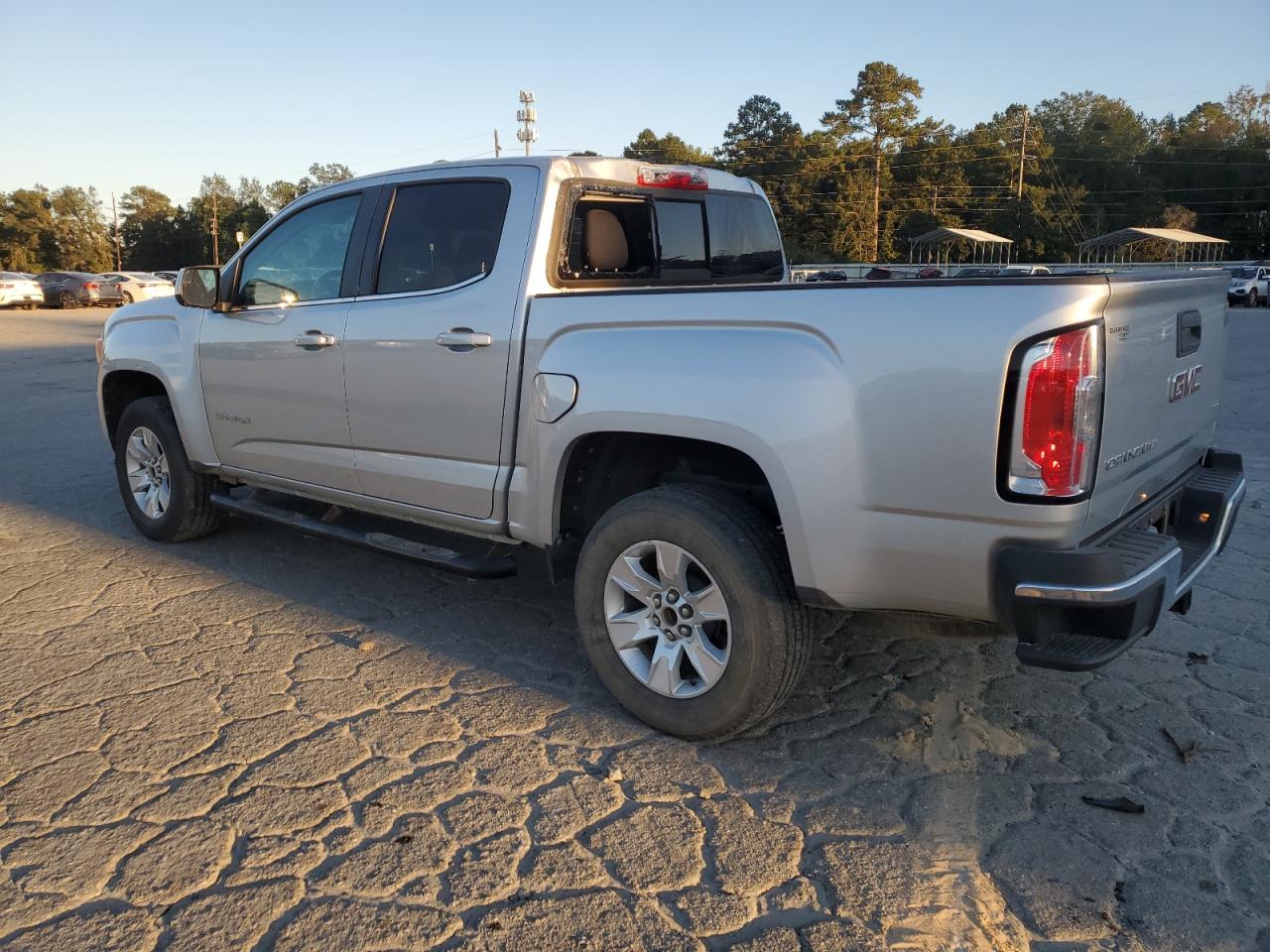 Lot #2935937857 2018 GMC CANYON SLE