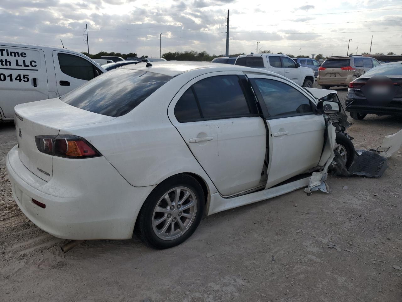 Lot #3041261173 2014 MITSUBISHI LANCER ES/