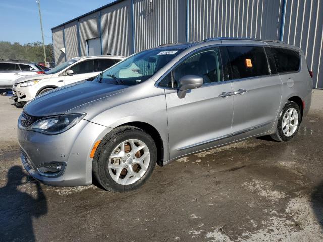 VIN 2C4RC1EG6HR804234 2017 Chrysler Pacifica, Touri... no.1