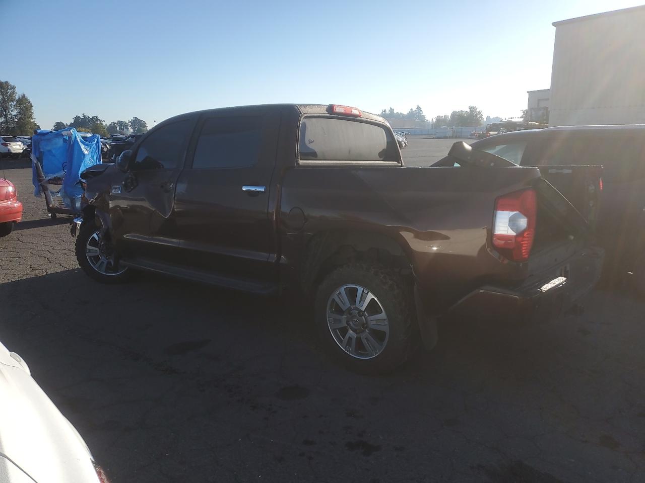 Lot #2989443613 2017 TOYOTA TUNDRA CRE