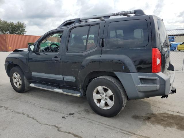 VIN 5N1AN0NU3DN819770 2013 Nissan Xterra, X no.2