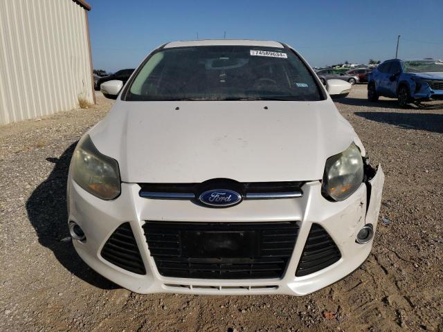 VIN 1FADP3N29DL131429 2013 Ford Focus, Titanium no.5