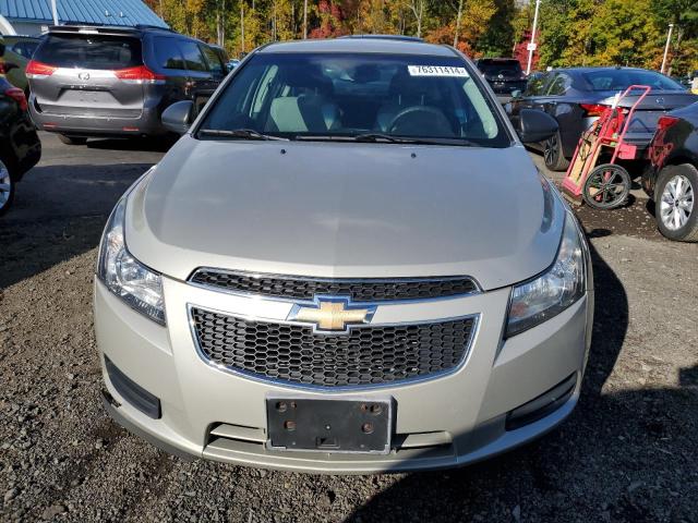 VIN 1G1PA5SG5E7248397 2014 Chevrolet Cruze, LS no.5