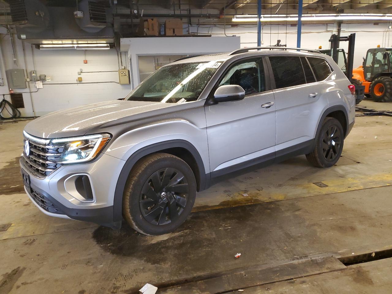  Salvage Volkswagen Atlas