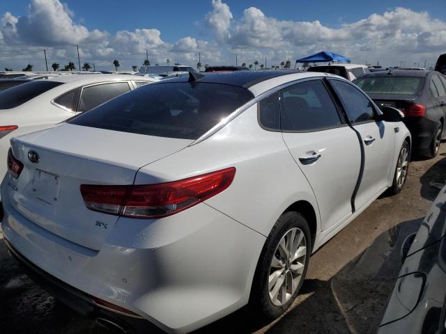 VIN 5XXGU4L32JG200698 2018 KIA Optima, EX no.3