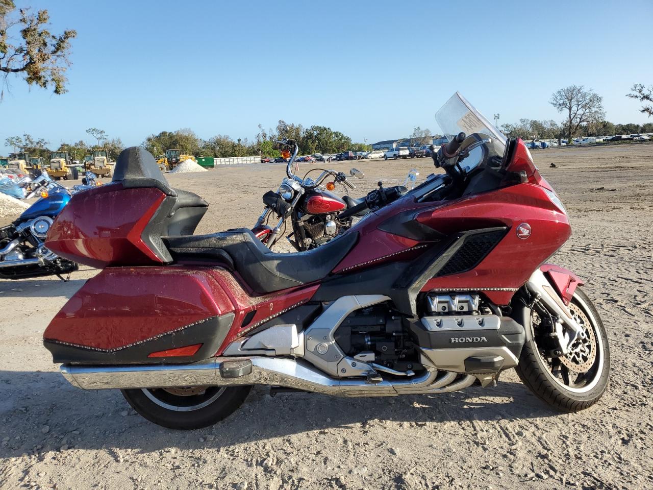 JH2SC790XJK000189 HONDA GL1800 2018