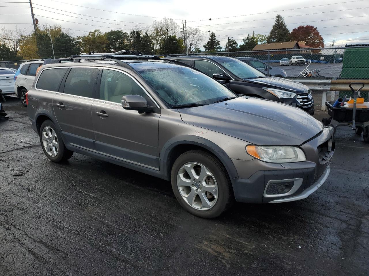 Lot #2924141143 2010 VOLVO XC70 T6