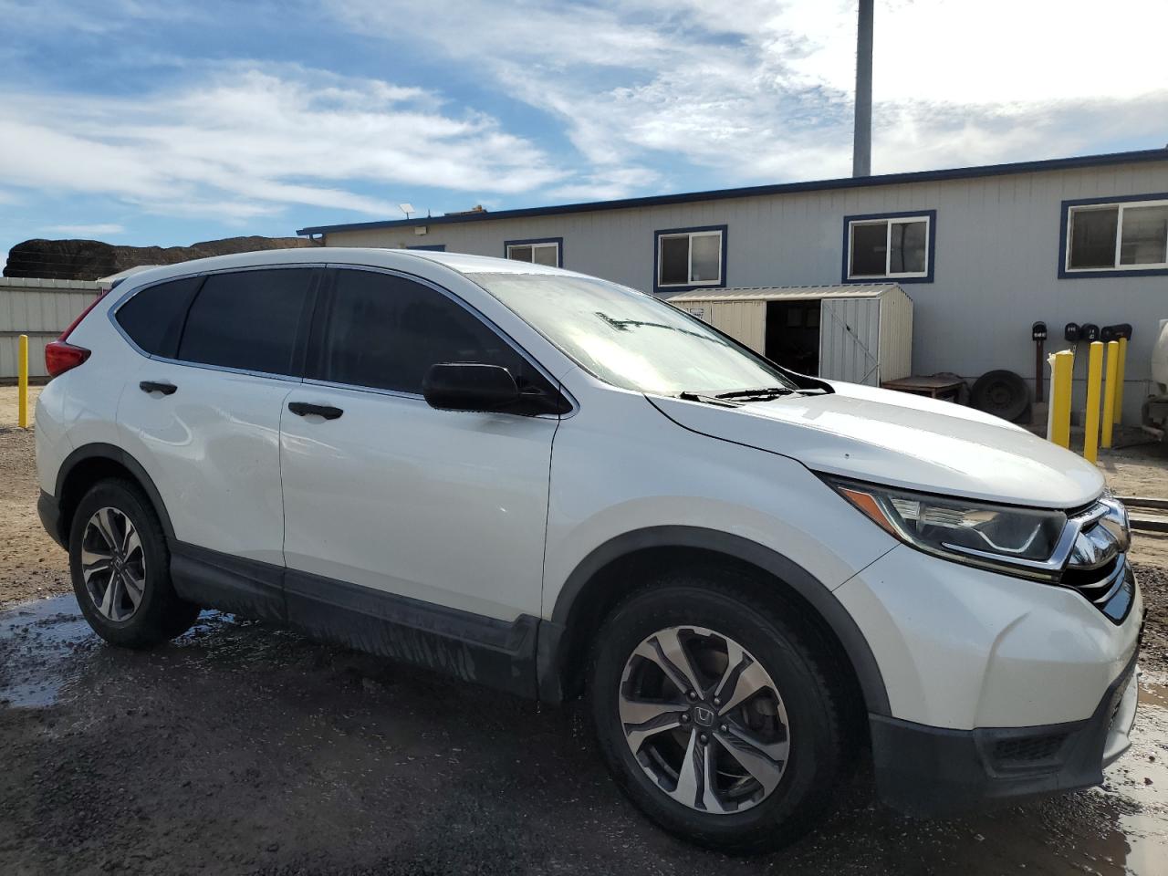 Lot #2946171388 2017 HONDA CR-V LX