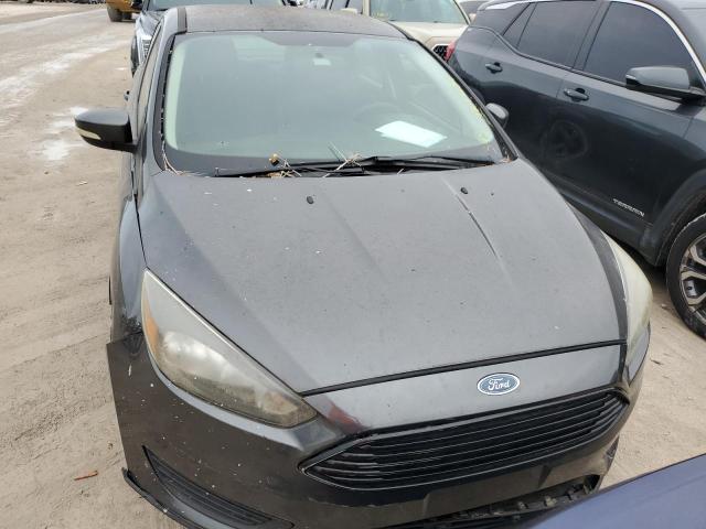 VIN 1FADP3FE9GL287869 2016 Ford Focus, SE no.5