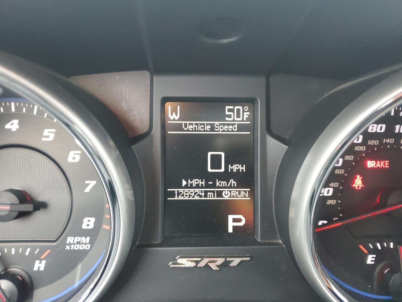 JEEP GRAND CHEROKEE SRT-8