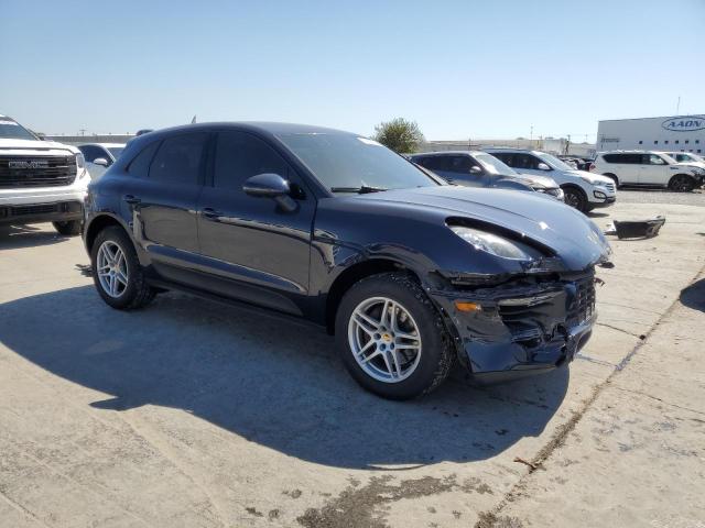 VIN WP1AA2A57HLB00872 2017 PORSCHE MACAN no.4