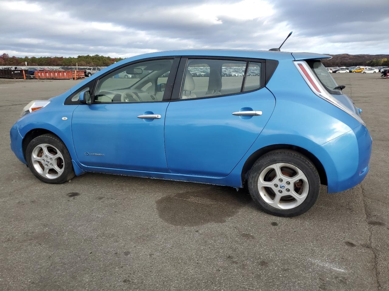 Lot #2944502321 2012 NISSAN LEAF SV