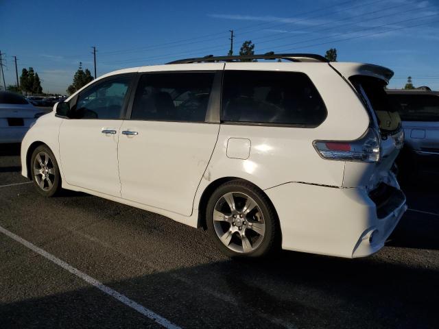 VIN 5TDXK3DC4FS683888 2015 Toyota Sienna, Sport no.2