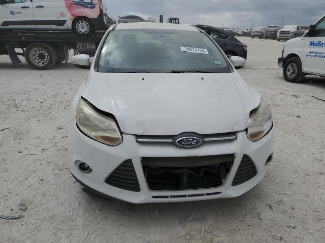 VIN 1FADP3F21EL137578 2014 Ford Focus, SE no.5