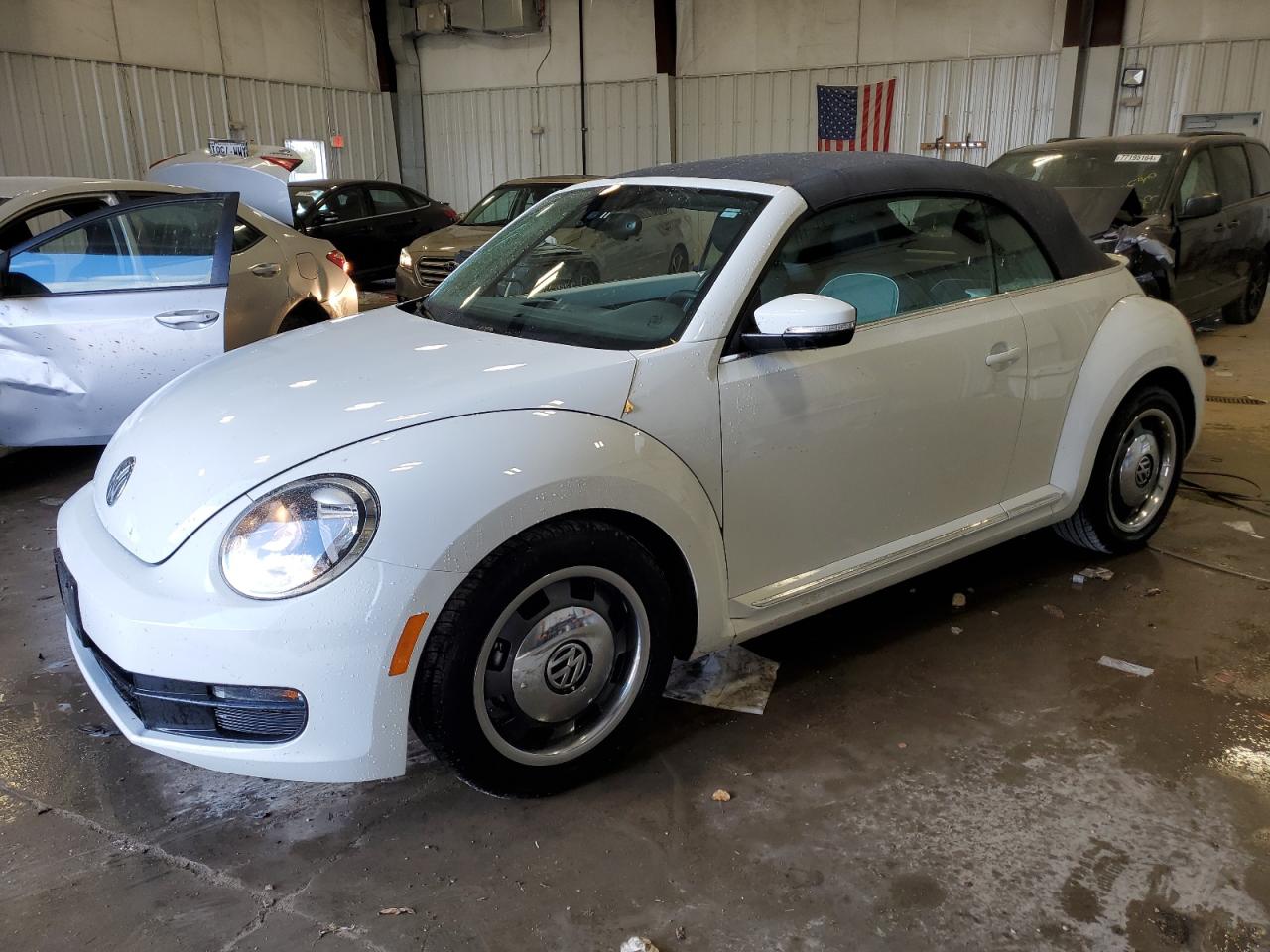 Lot #2955183963 2016 VOLKSWAGEN BEETLE S/S